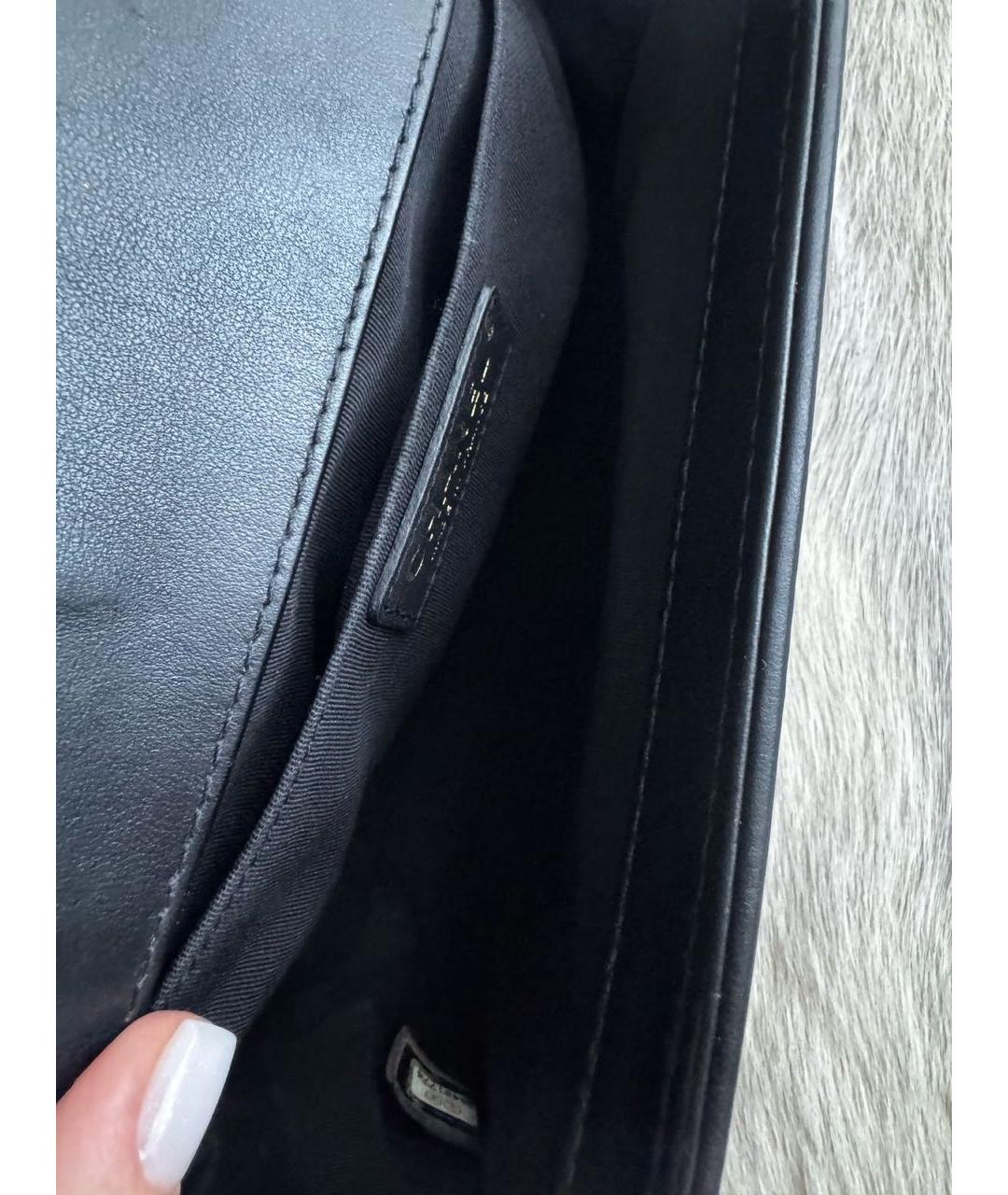 CHANEL Черная кожаная сумка через плечо, фото 4