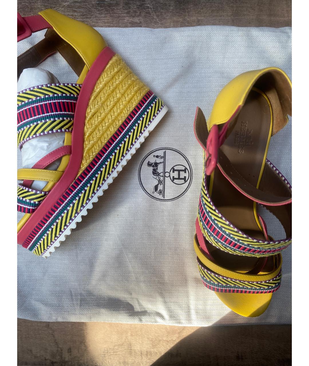HERMES Желтые босоножки, фото 7