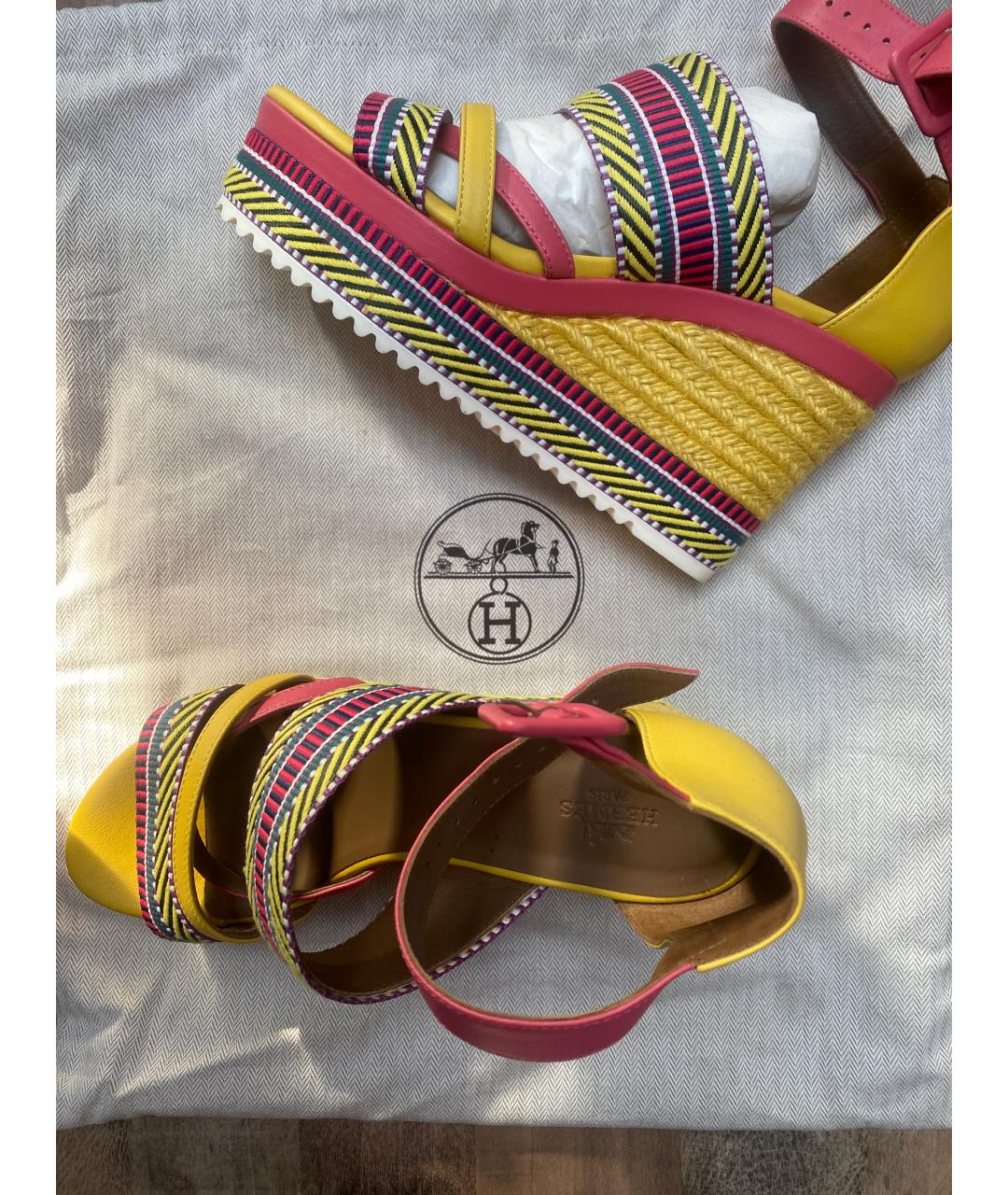 HERMES Желтые босоножки, фото 2