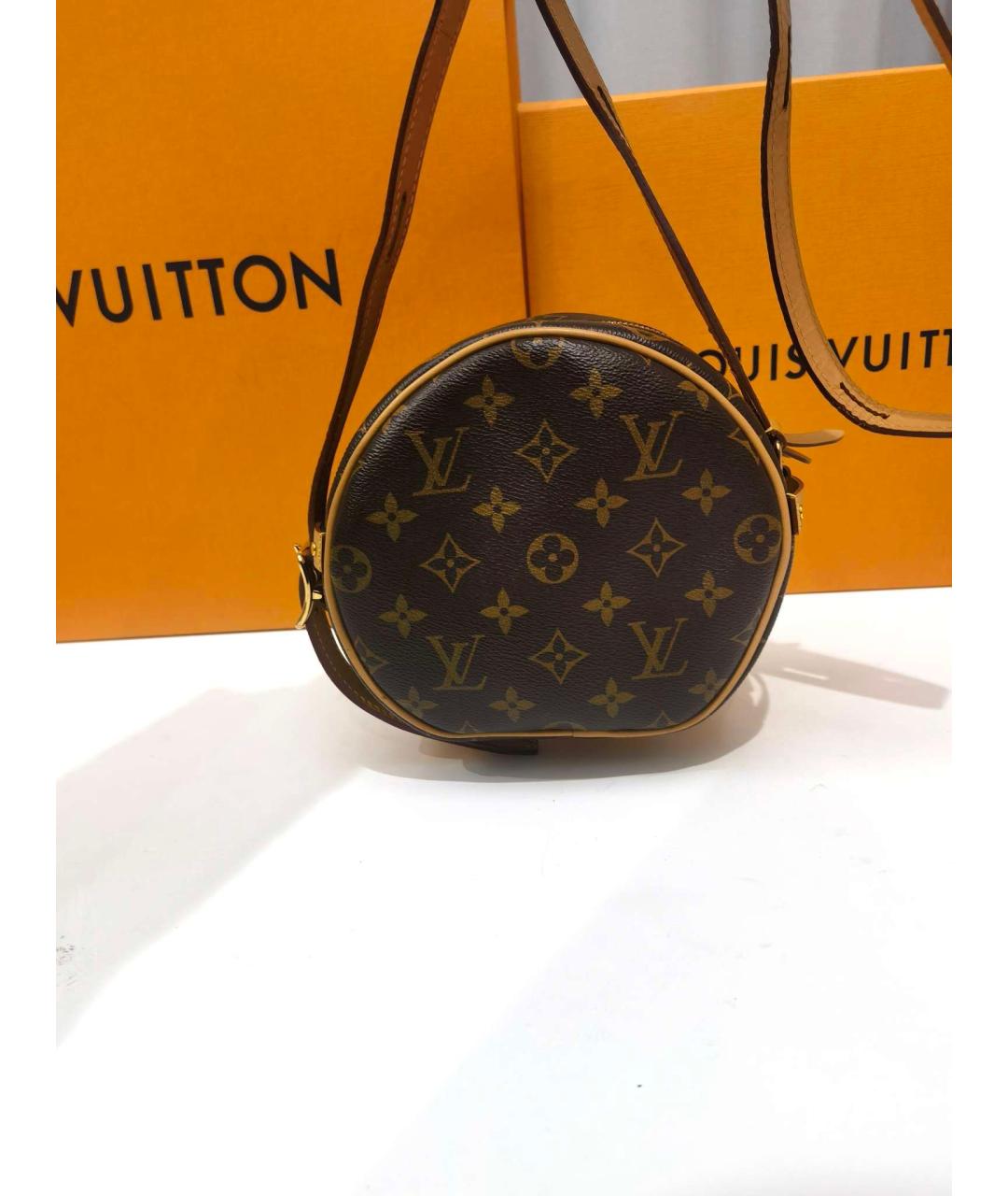 LOUIS VUITTON Коричневая кожаная сумка с короткими ручками, фото 3