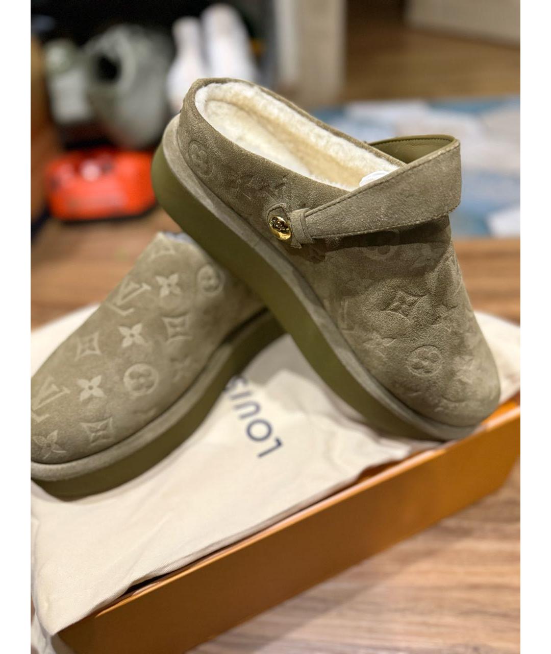 LOUIS VUITTON Хаки замшевые ботинки, фото 4