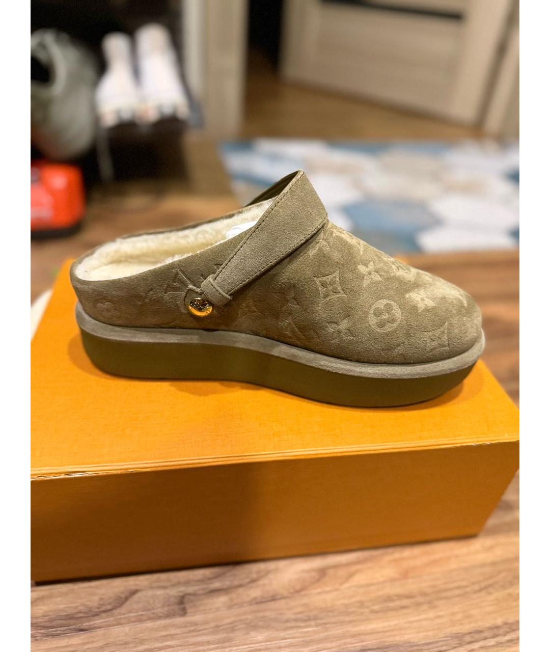 LOUIS VUITTON Хаки замшевые ботинки, фото 5