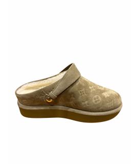 LOUIS VUITTON Ботинки