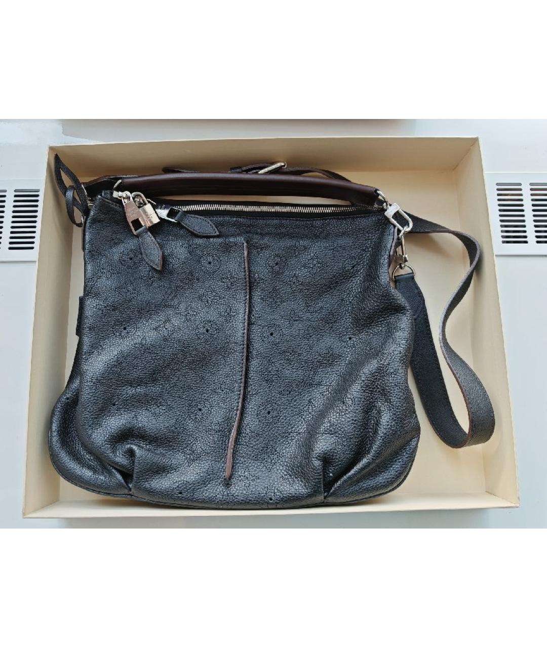 LOUIS VUITTON Черная кожаная сумка через плечо, фото 6