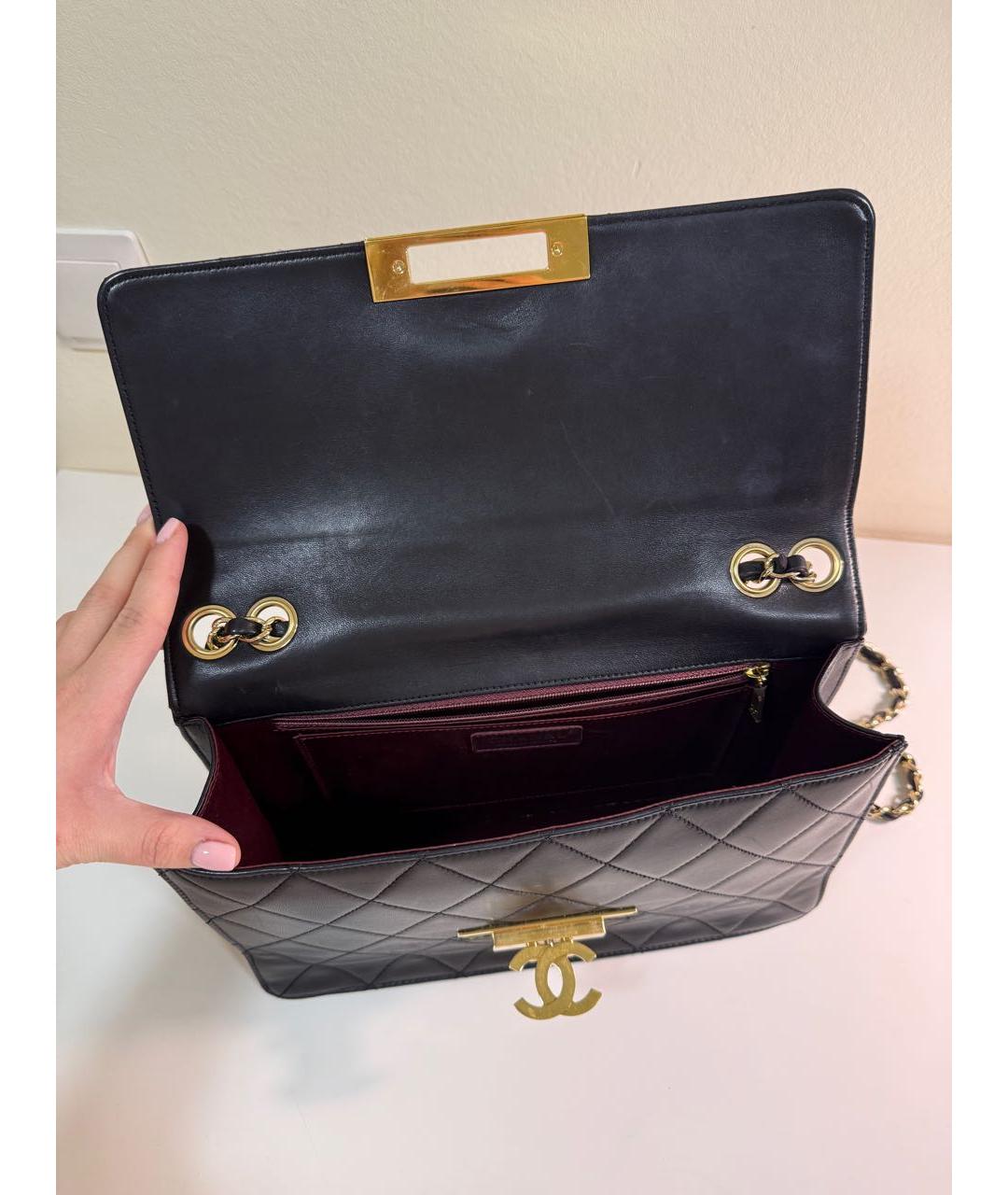 CHANEL Черная кожаная сумка через плечо, фото 4