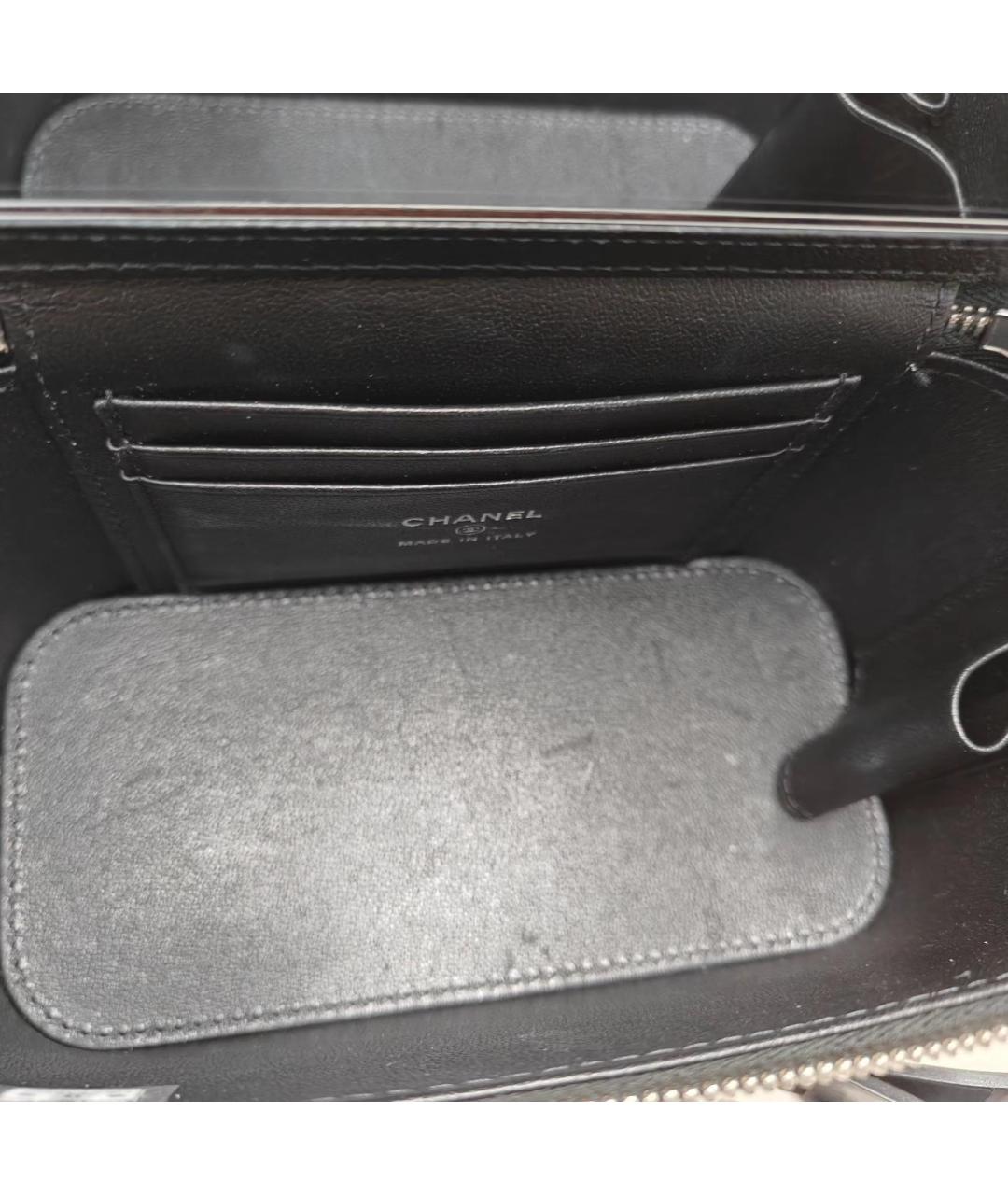 CHANEL Черная кожаная сумка с короткими ручками, фото 6
