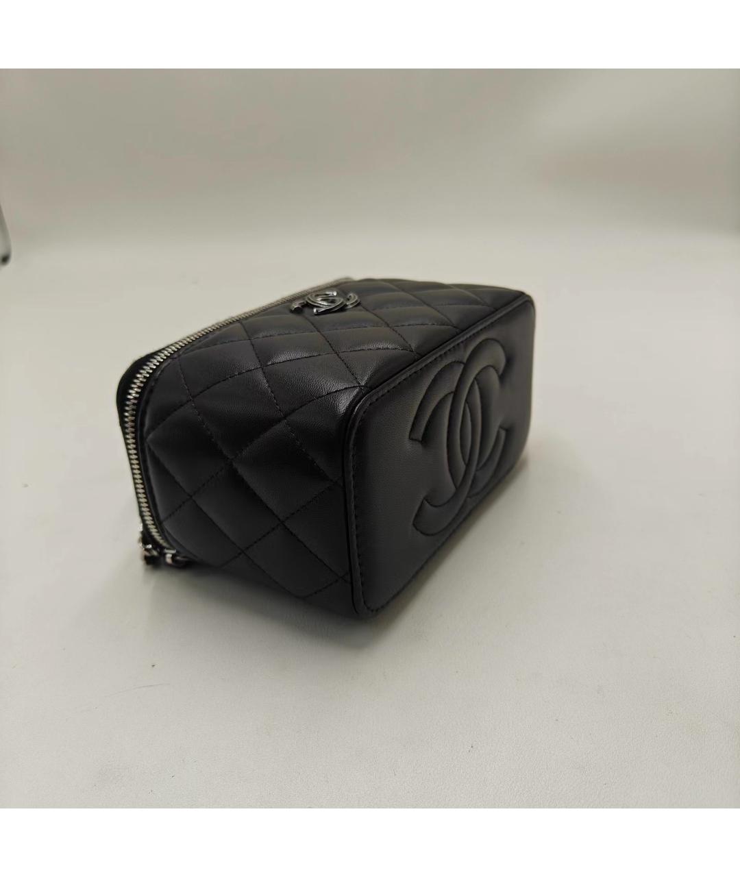 CHANEL Черная кожаная сумка с короткими ручками, фото 5