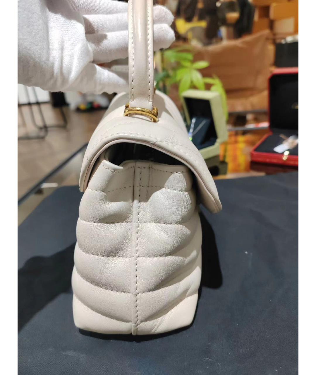 LOUIS VUITTON Белая кожаная сумка с короткими ручками, фото 4