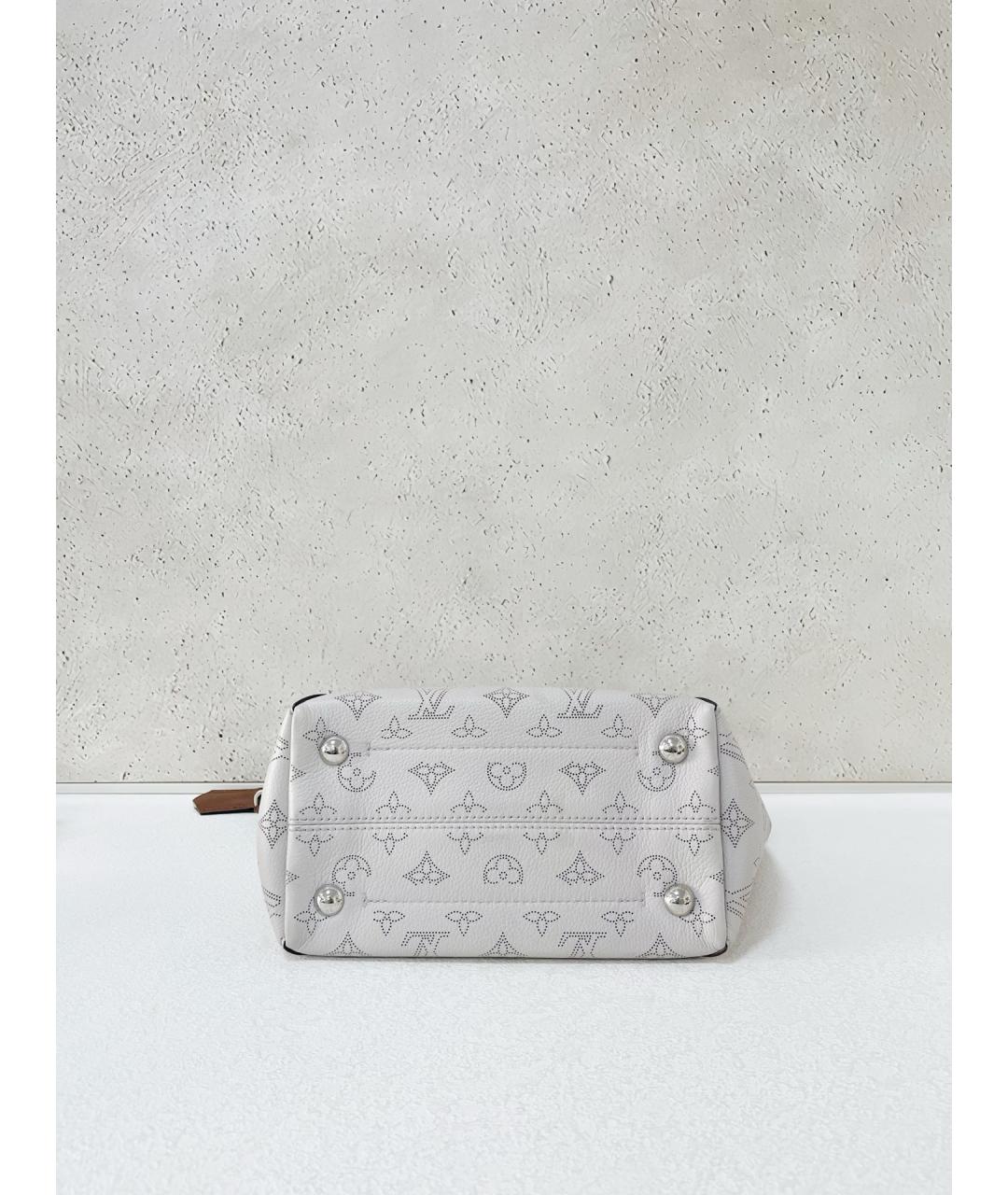 LOUIS VUITTON Белая кожаная сумка с короткими ручками, фото 5