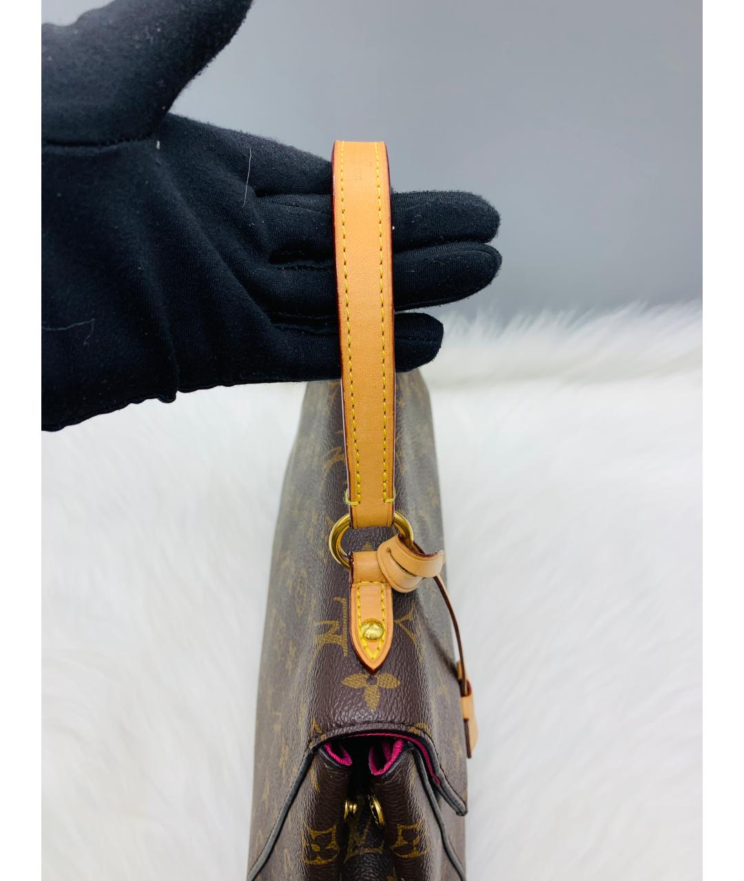 LOUIS VUITTON Коричневая кожаная сумка с короткими ручками, фото 7