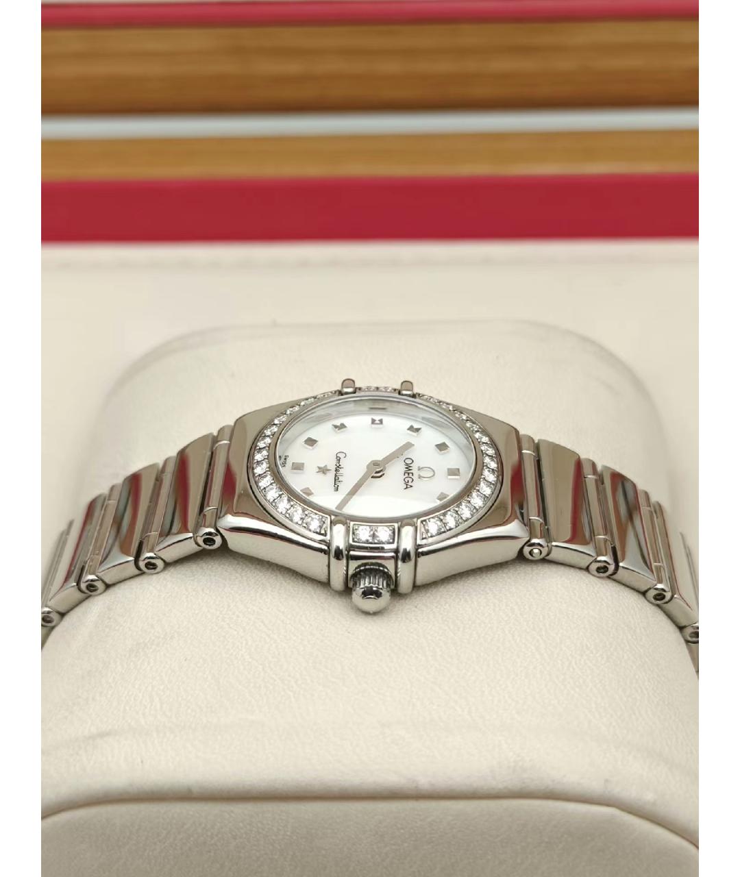 OMEGA Белые металлические часы, фото 5