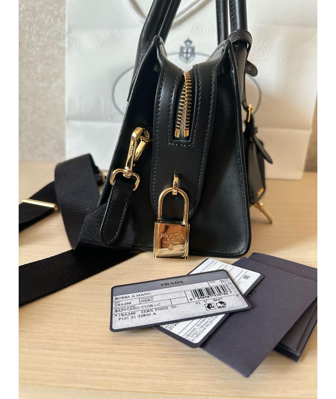 PRADA Черная кожаная сумка с короткими ручками, фото 6