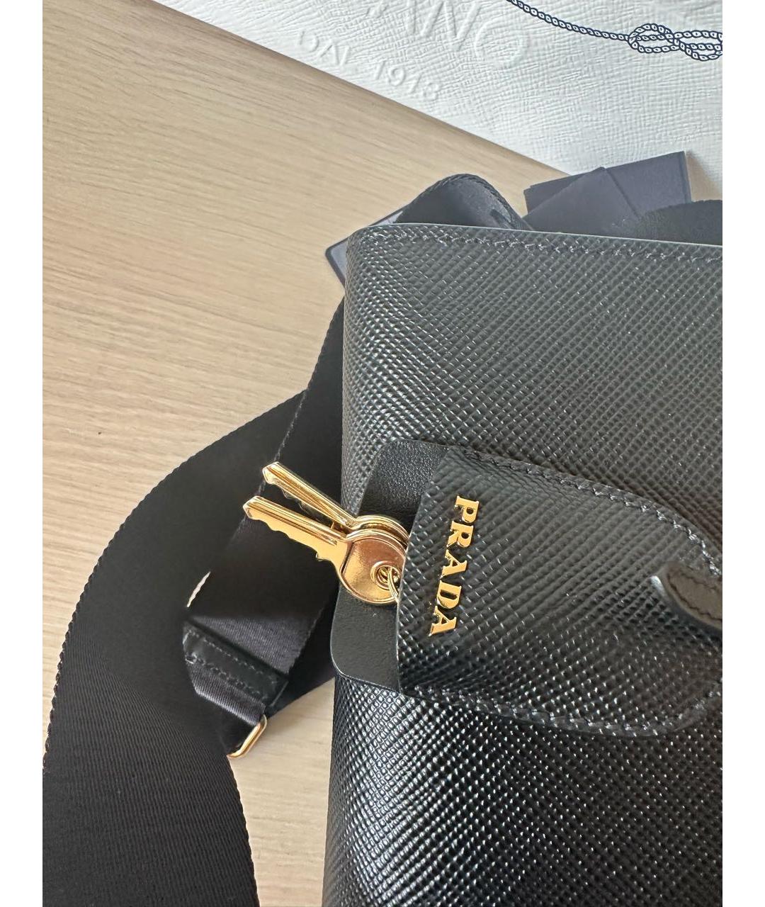 PRADA Черная кожаная сумка с короткими ручками, фото 7