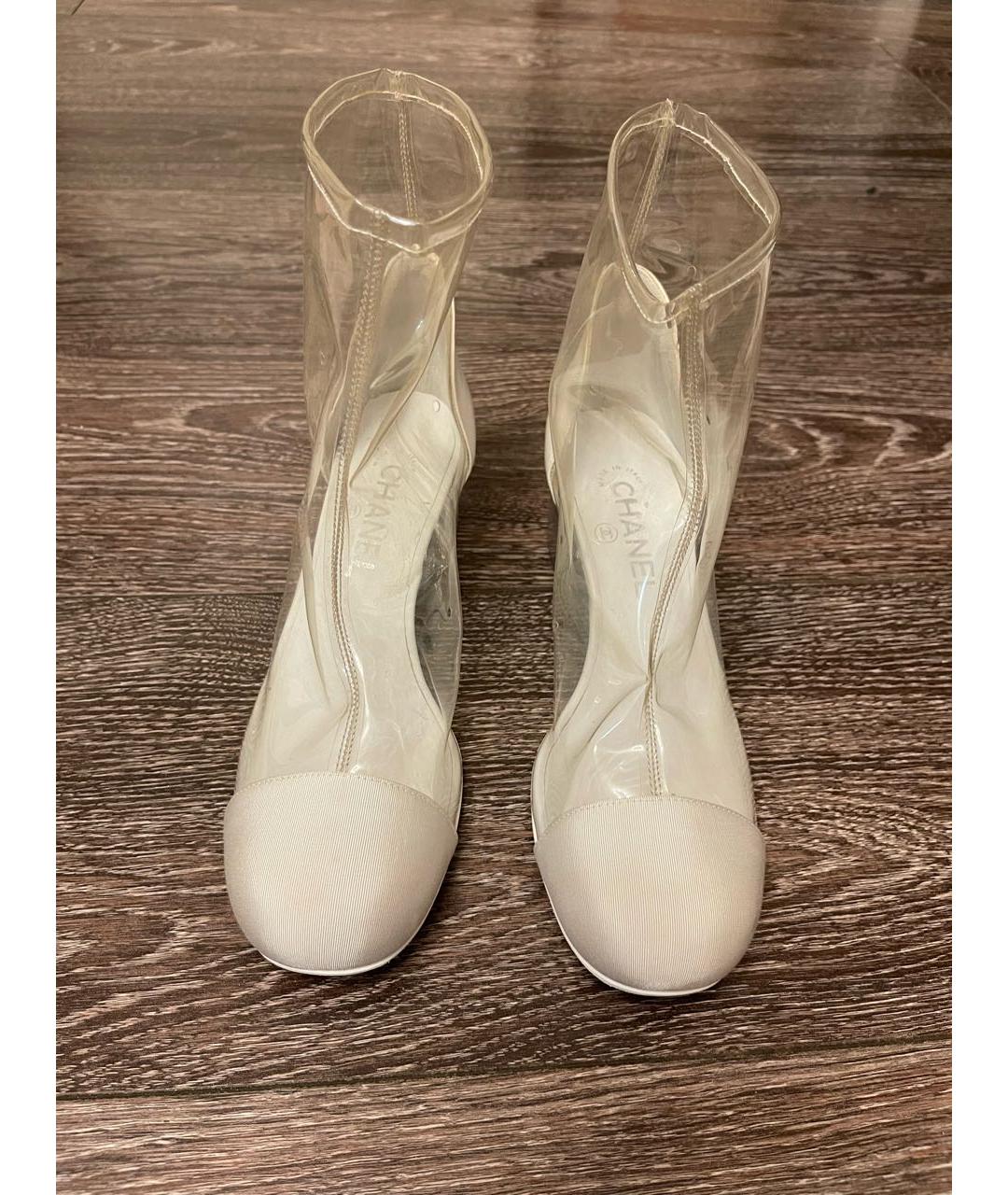 CHANEL Белые резиновые ботильоны, фото 2