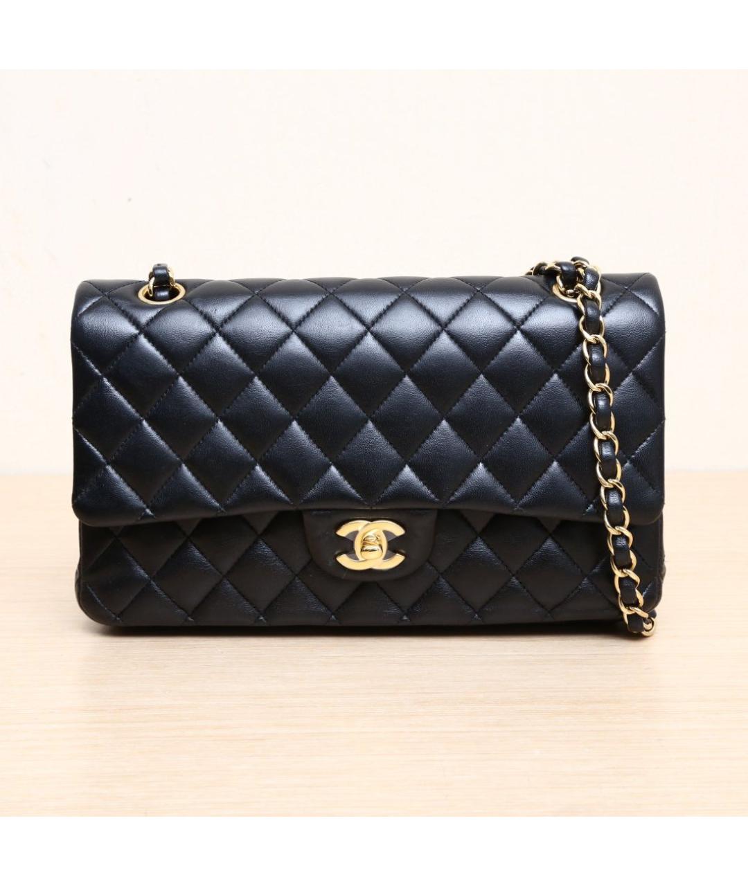 CHANEL Черная кожаная сумка через плечо, фото 6