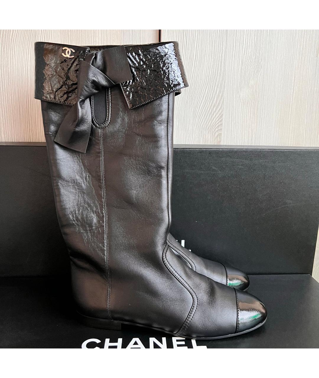CHANEL Черные кожаные сапоги, фото 5
