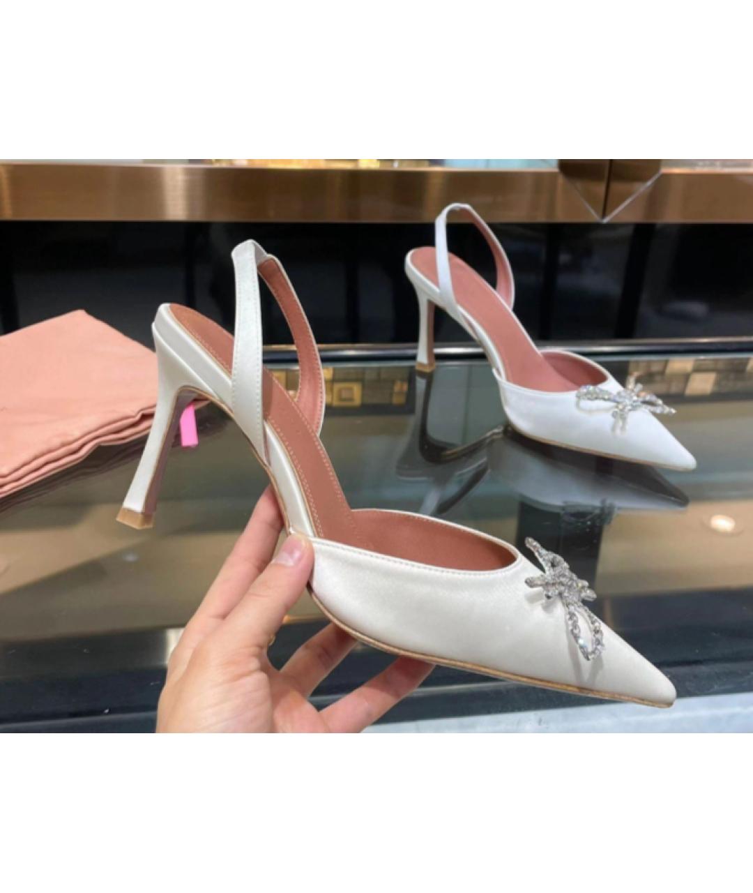 Amina Muaddi Белые текстильные туфли, фото 8