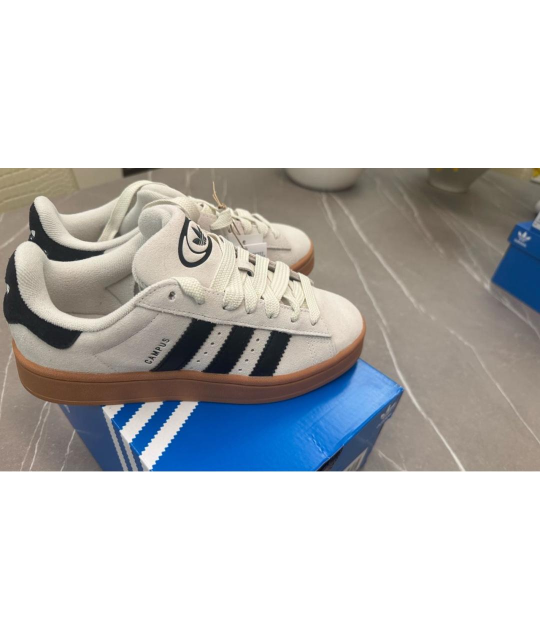 ADIDAS Бежевые замшевые кроссовки, фото 3