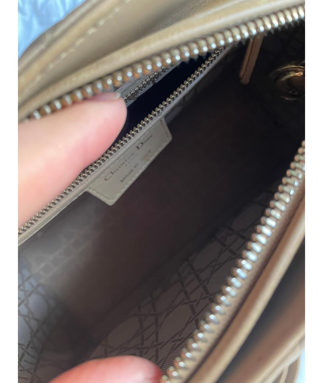 CHRISTIAN DIOR Горчичная кожаная сумка с короткими ручками, фото 6