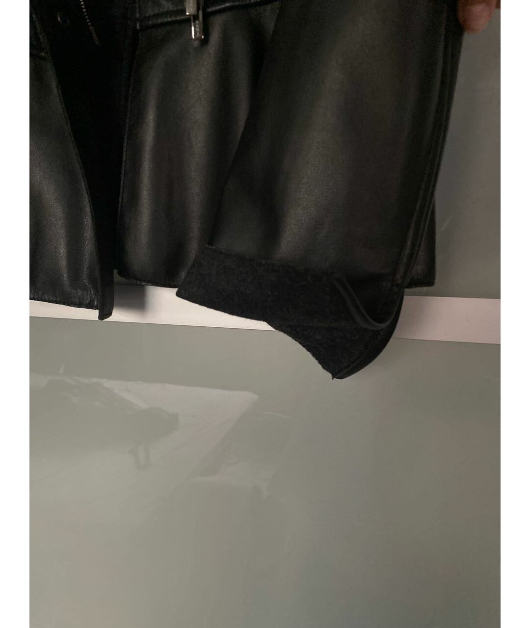 ARMANI COLLEZIONI Черная кожаная куртка, фото 6