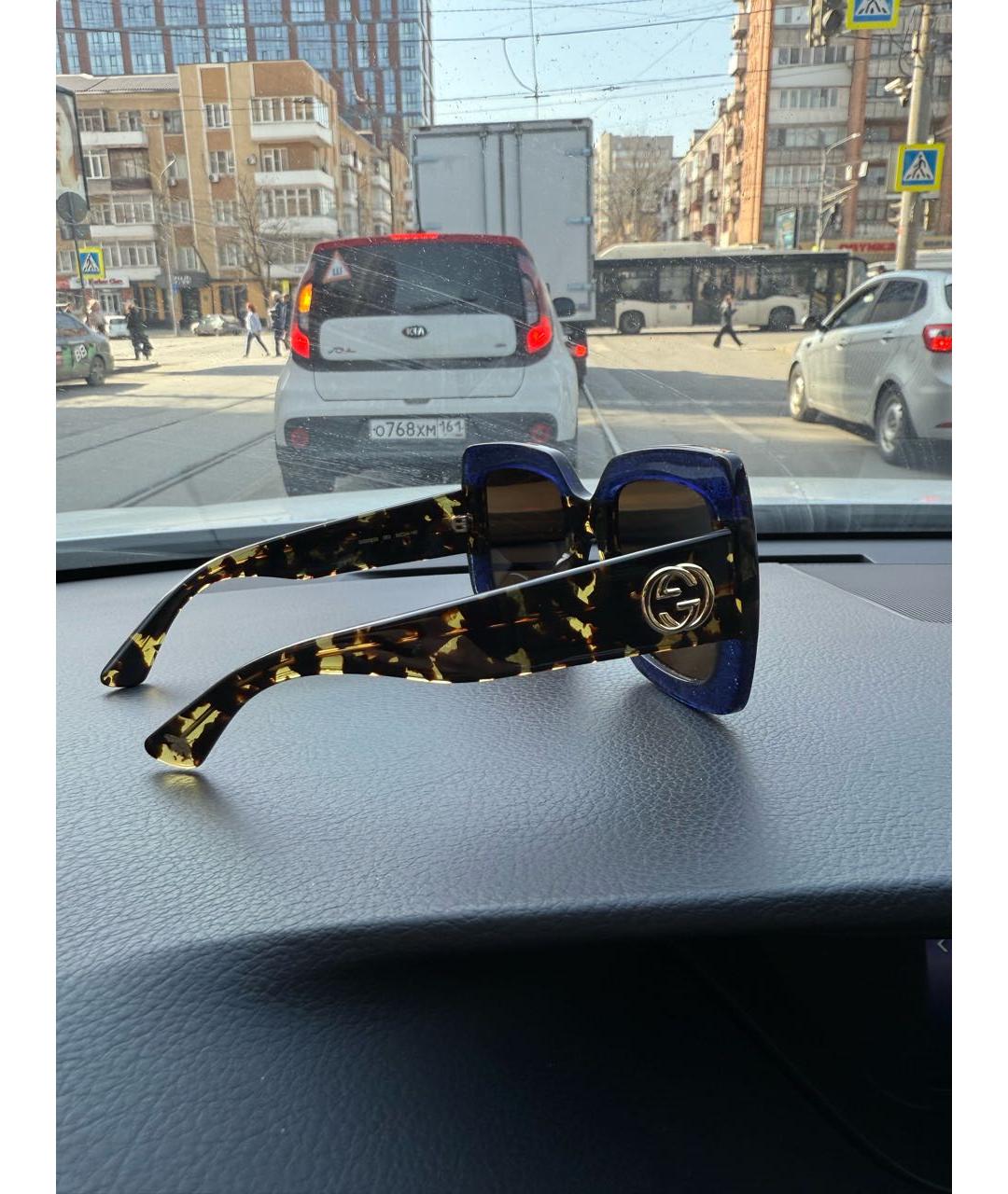 GUCCI Коричневые пластиковые солнцезащитные очки, фото 2