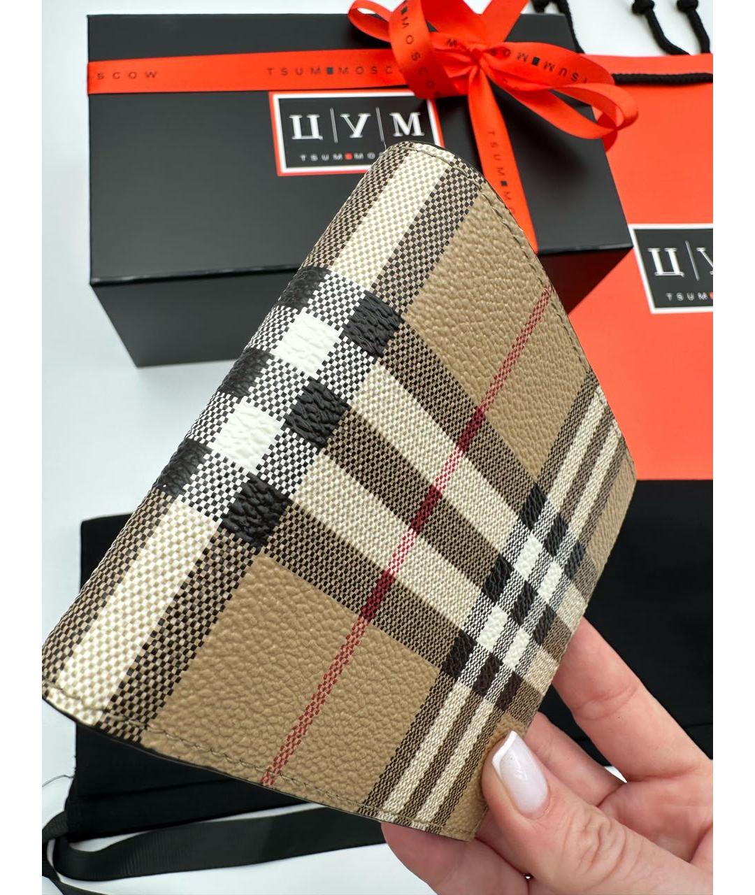 BURBERRY Бежевый кожаный кошелек, фото 8