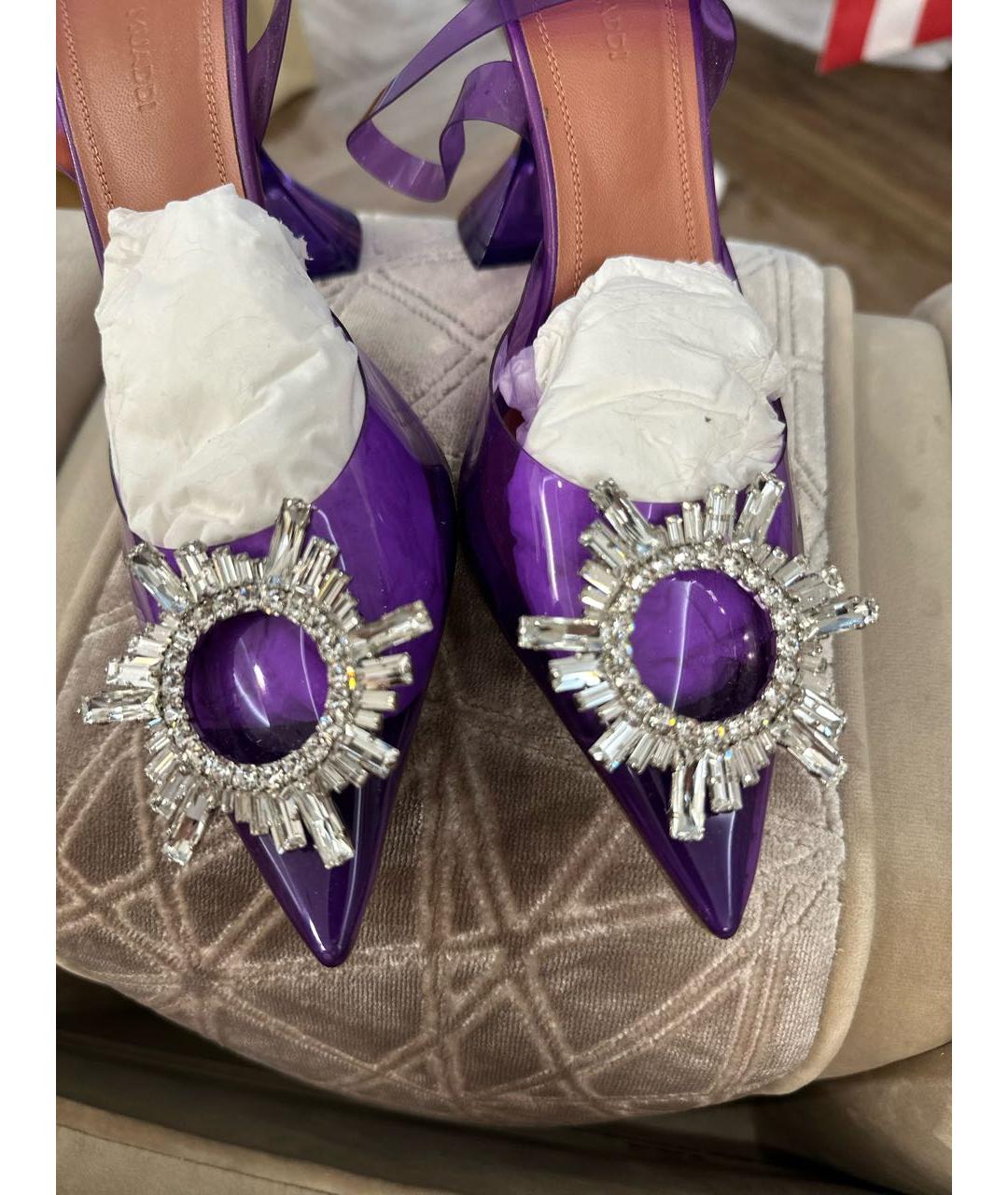 Amina Muaddi Фиолетовые туфли, фото 4