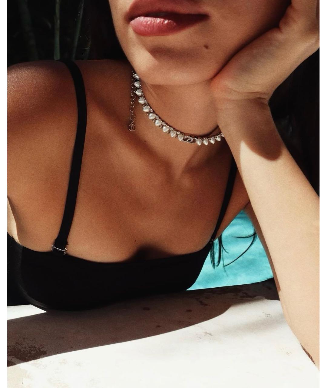 CHANEL Белое жемчужное колье, фото 2