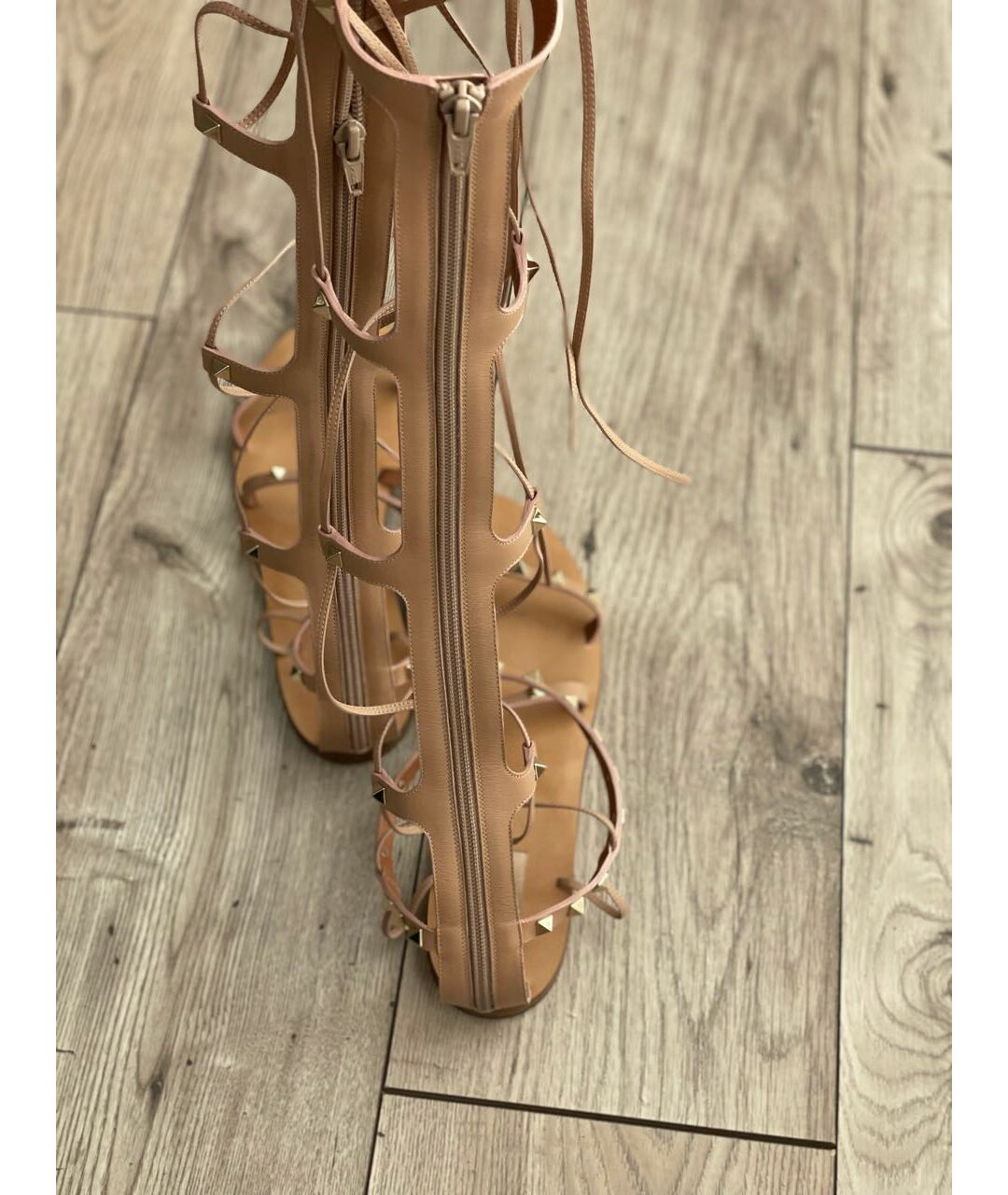 VALENTINO Бежевые кожаные сандалии, фото 3