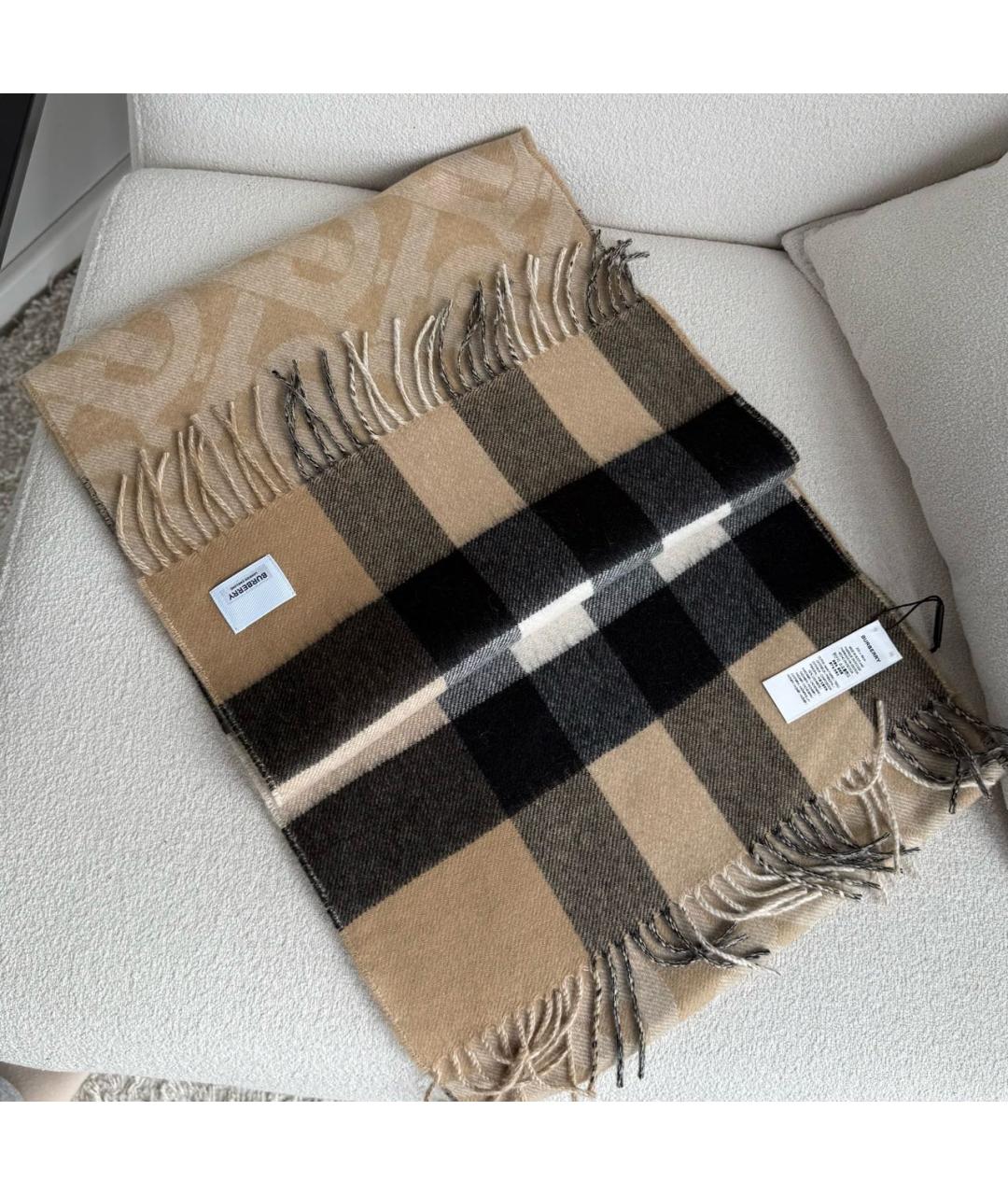 BURBERRY Бежевый кашемировый шарф, фото 8