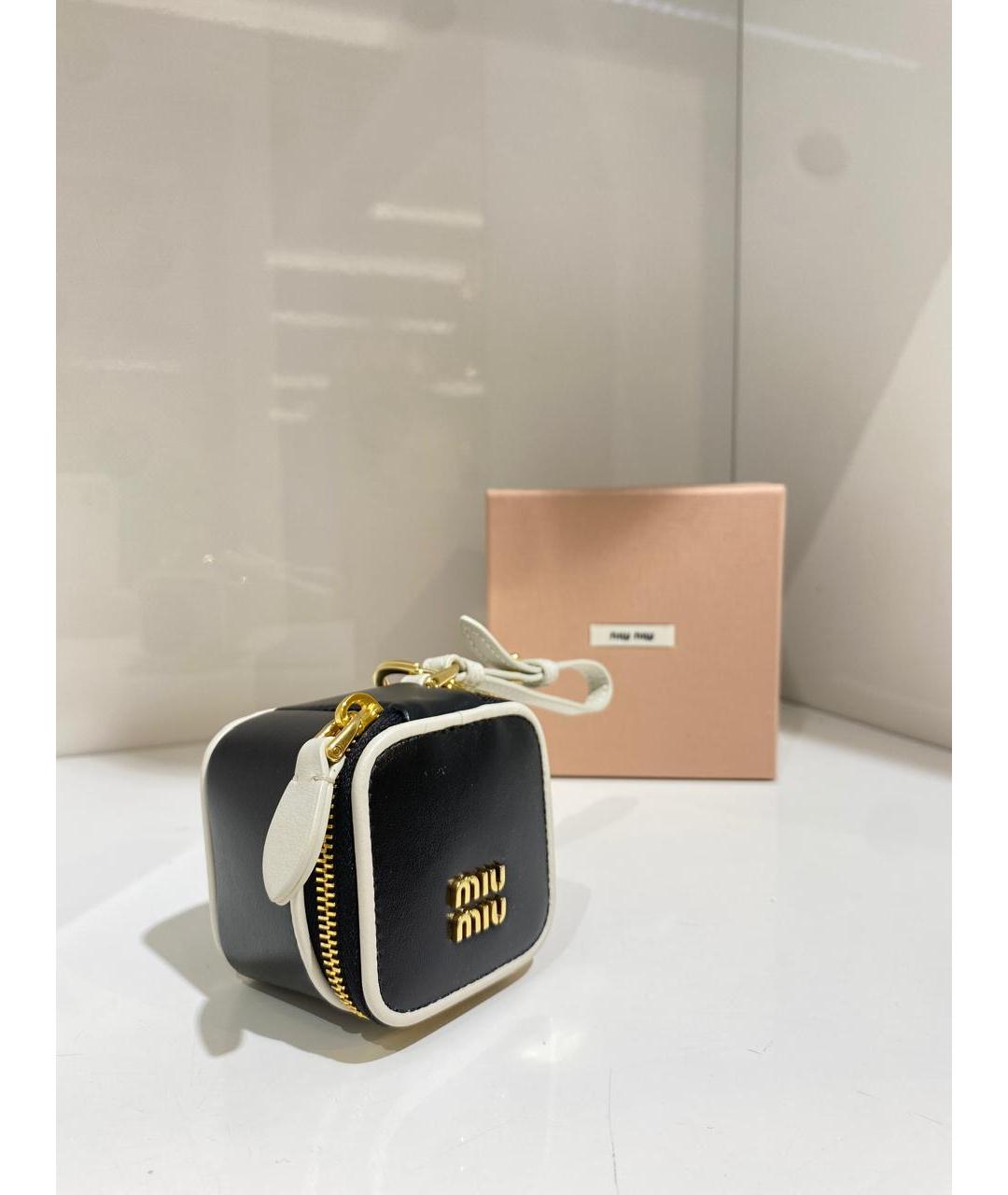 MIU MIU Черная ключница, фото 5