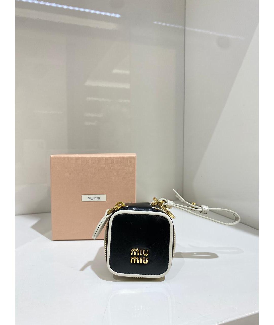 MIU MIU Черная ключница, фото 4