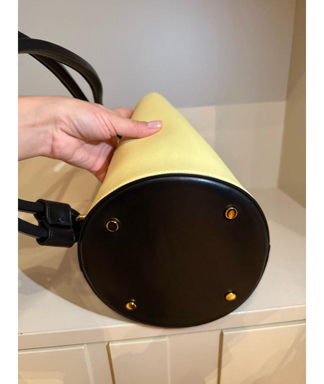 JACQUEMUS Кожаная сумка с короткими ручками, фото 5