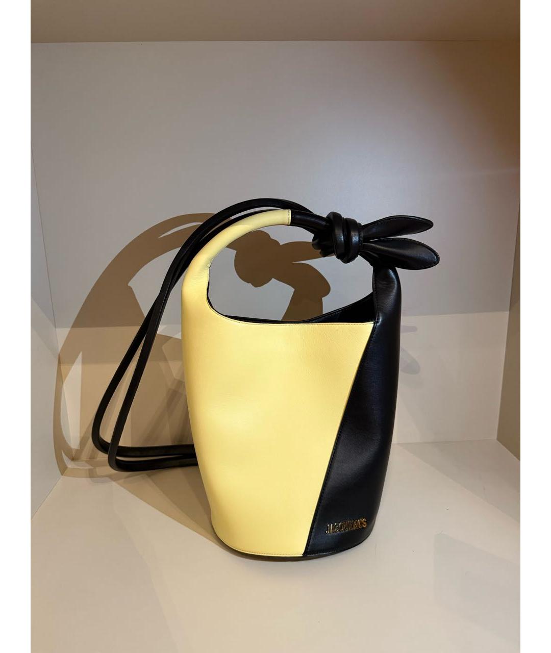 JACQUEMUS Кожаная сумка с короткими ручками, фото 8