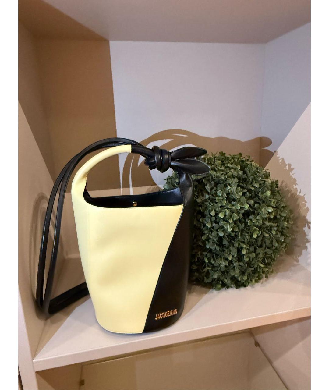 JACQUEMUS Кожаная сумка с короткими ручками, фото 7