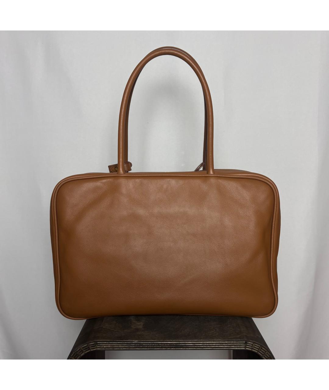 MIU MIU Коричневая кожаная сумка с короткими ручками, фото 3
