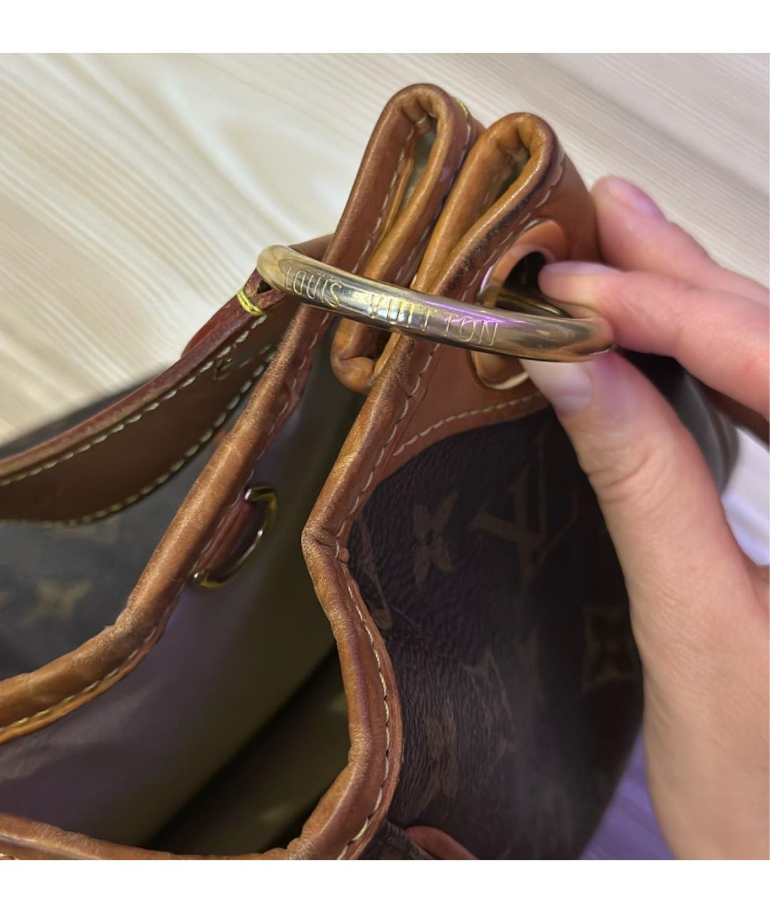 LOUIS VUITTON Коричневая сумка с короткими ручками, фото 7