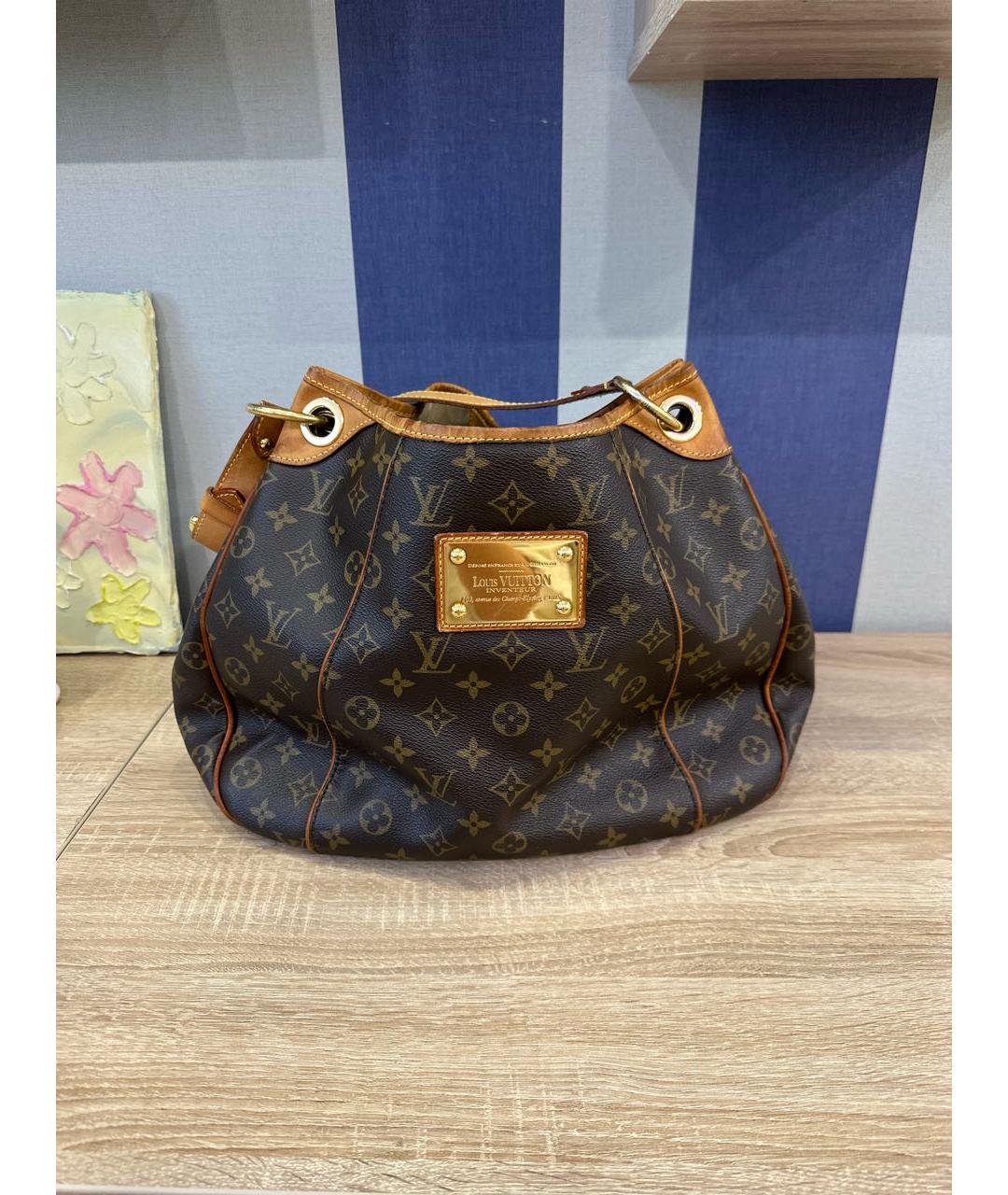 LOUIS VUITTON Коричневая сумка с короткими ручками, фото 9