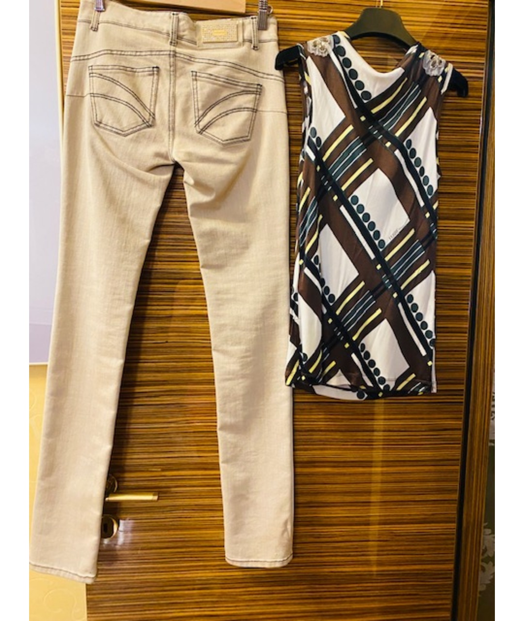 GIANFRANCO FERRE Мульти вискозный костюм с брюками, фото 2