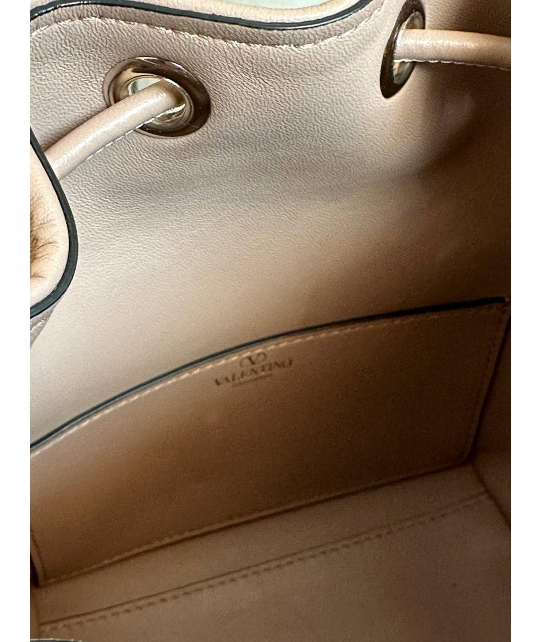 VALENTINO Бежевая кожаная сумка через плечо, фото 4