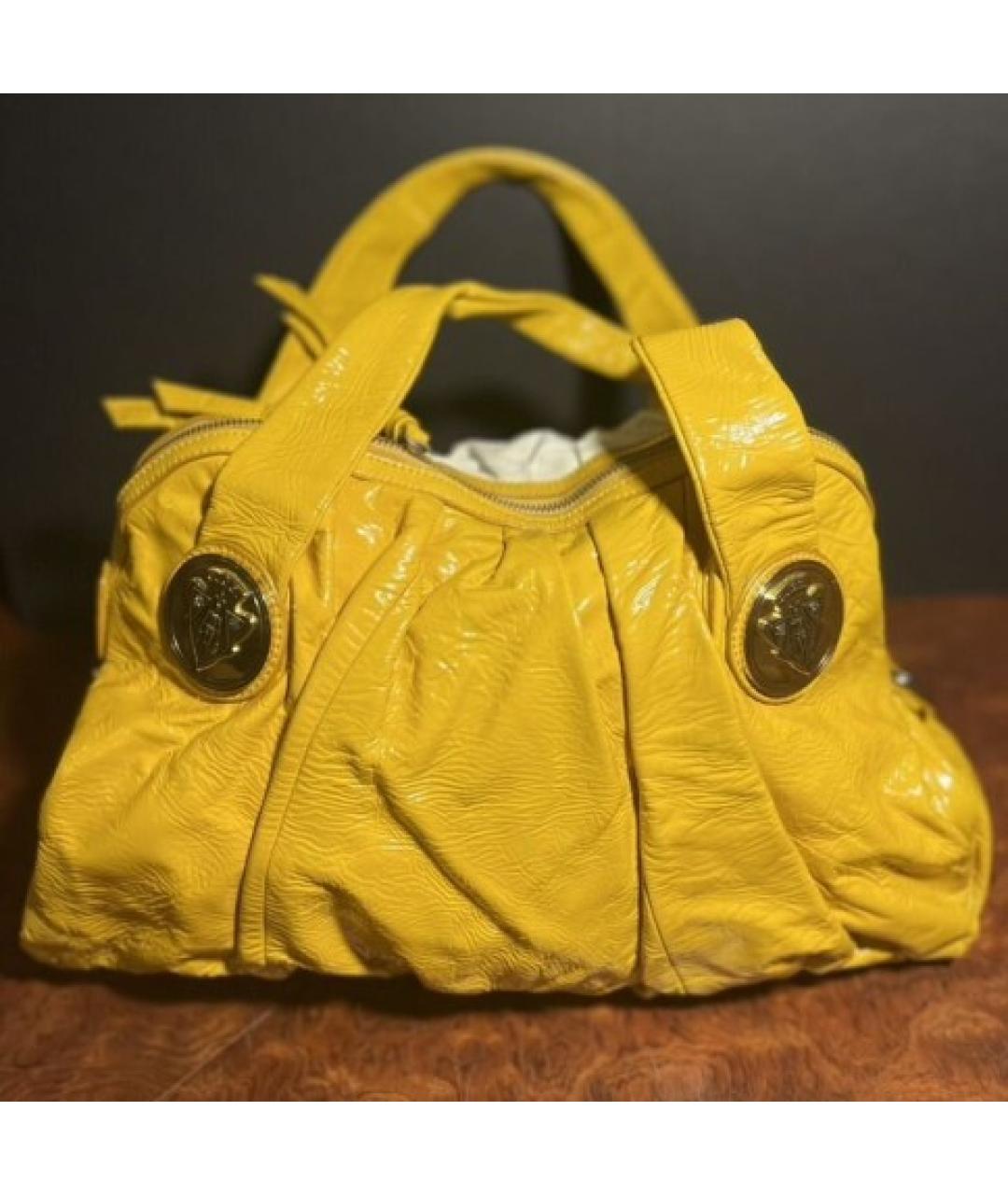 GUCCI Горчичная сумка с короткими ручками из лакированной кожи, фото 3