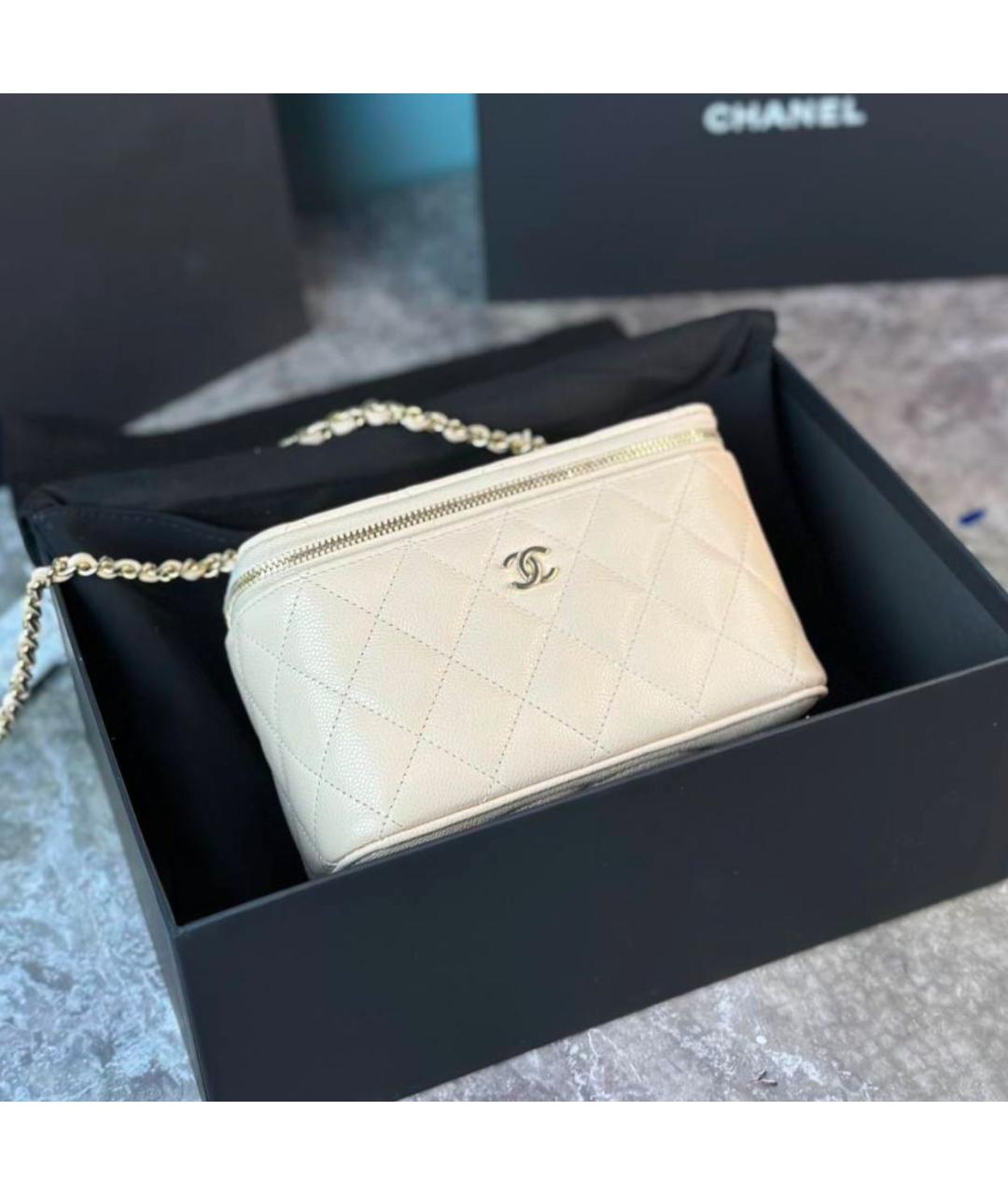 CHANEL Бежевая кожаная сумка через плечо, фото 3