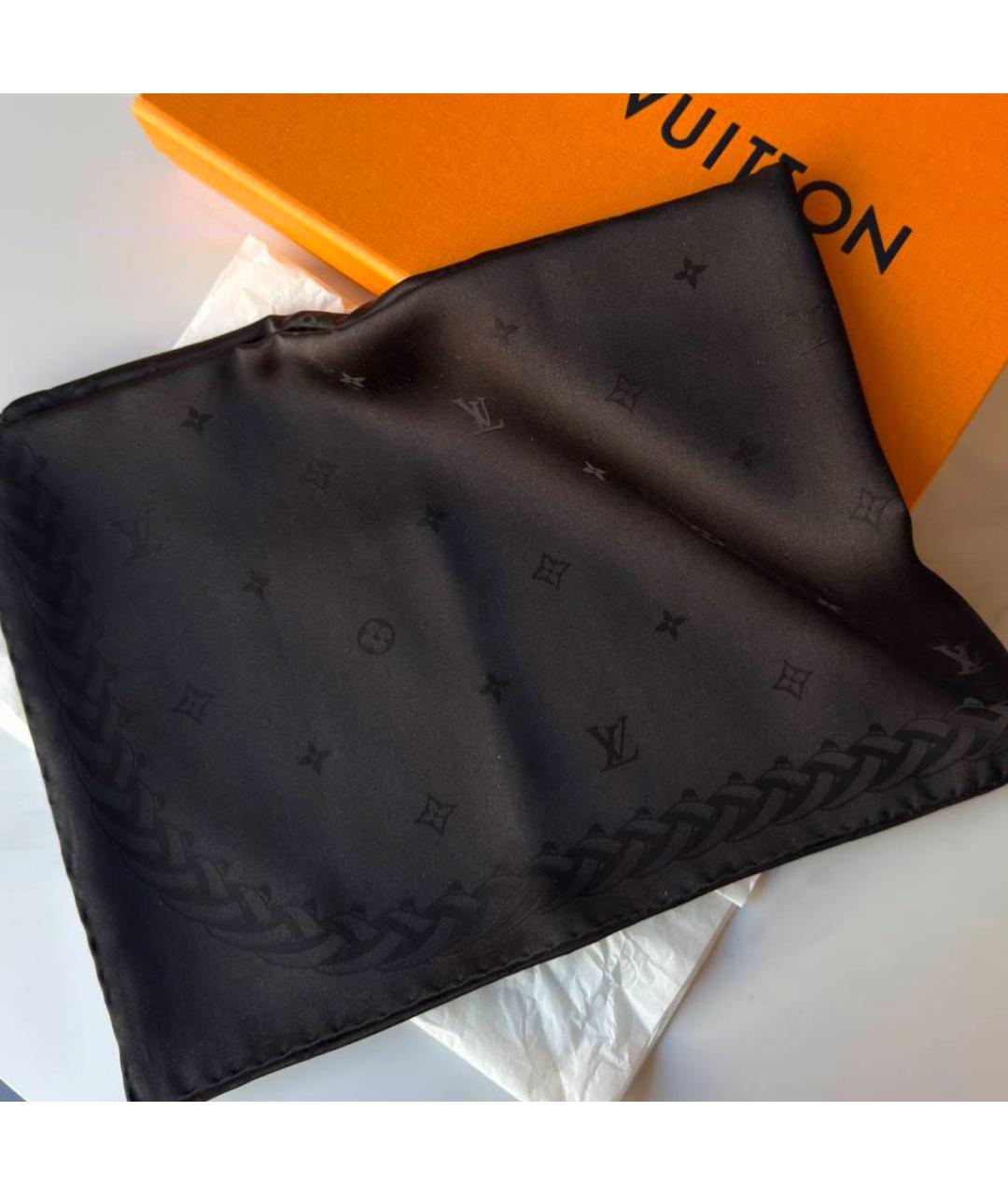 LOUIS VUITTON Черный шелковый шарф, фото 2