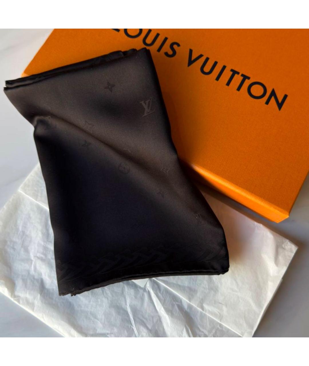 LOUIS VUITTON Черный шелковый шарф, фото 3