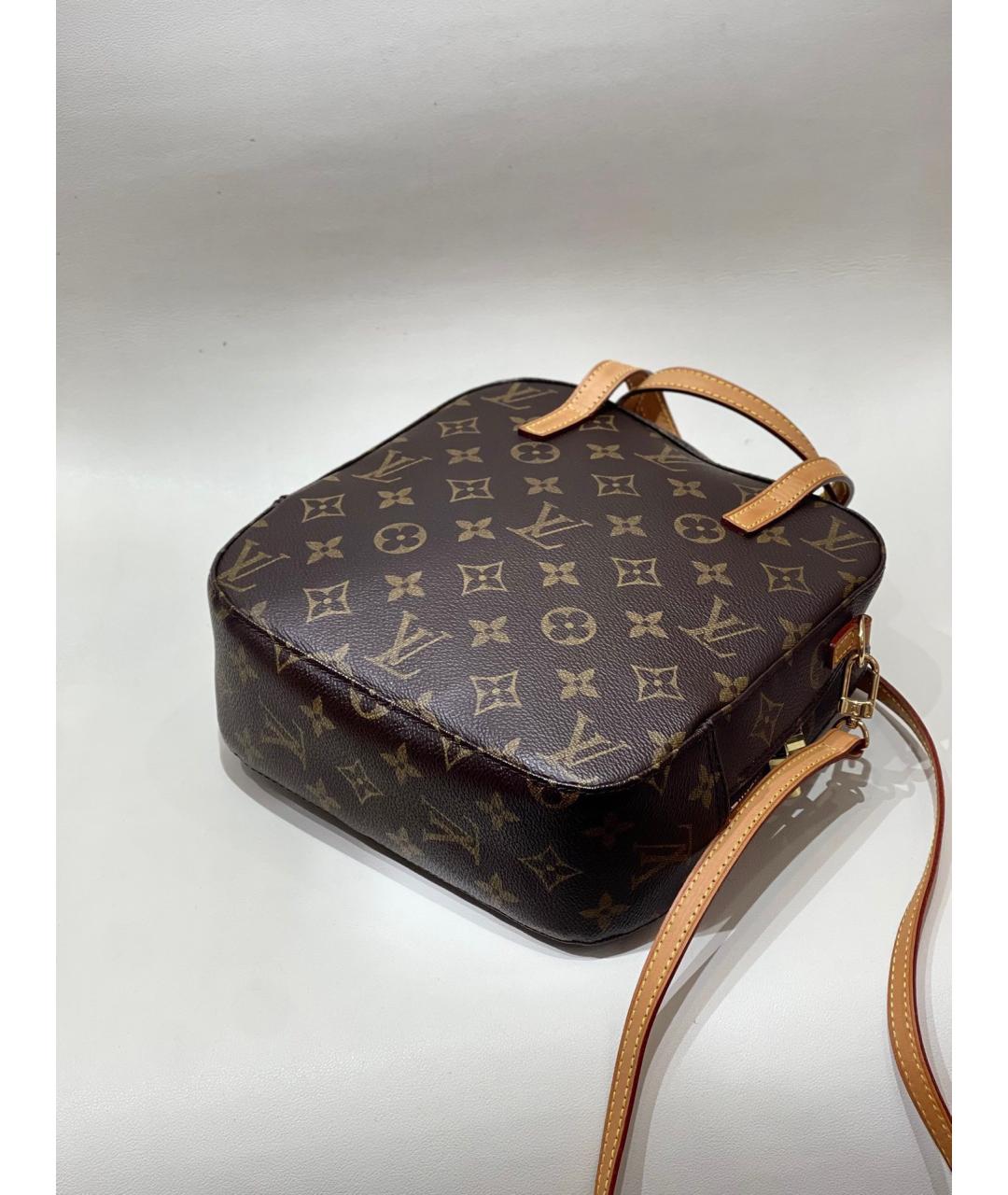 LOUIS VUITTON Коричневая кожаная сумка с короткими ручками, фото 3