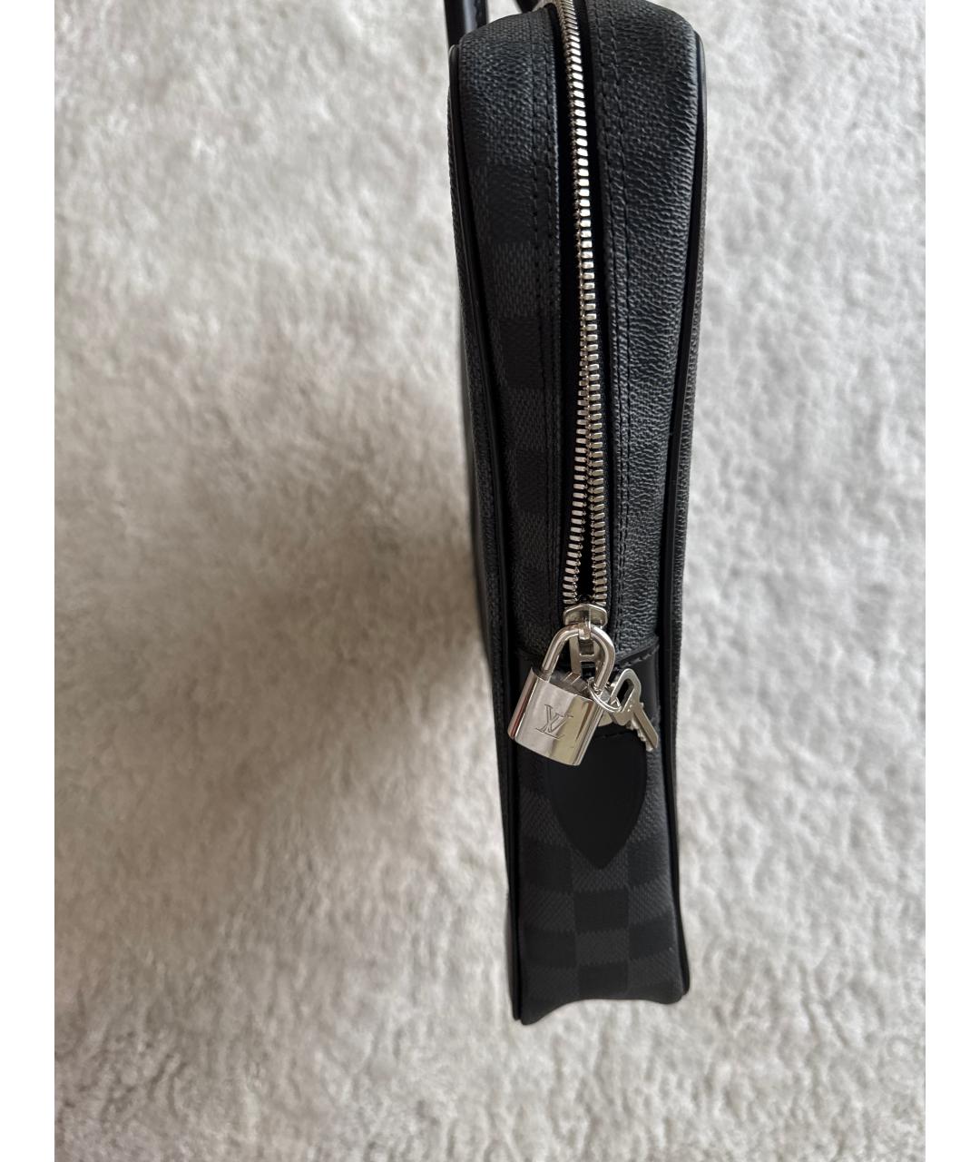 LOUIS VUITTON Антрацитовый кожаный портфель, фото 3