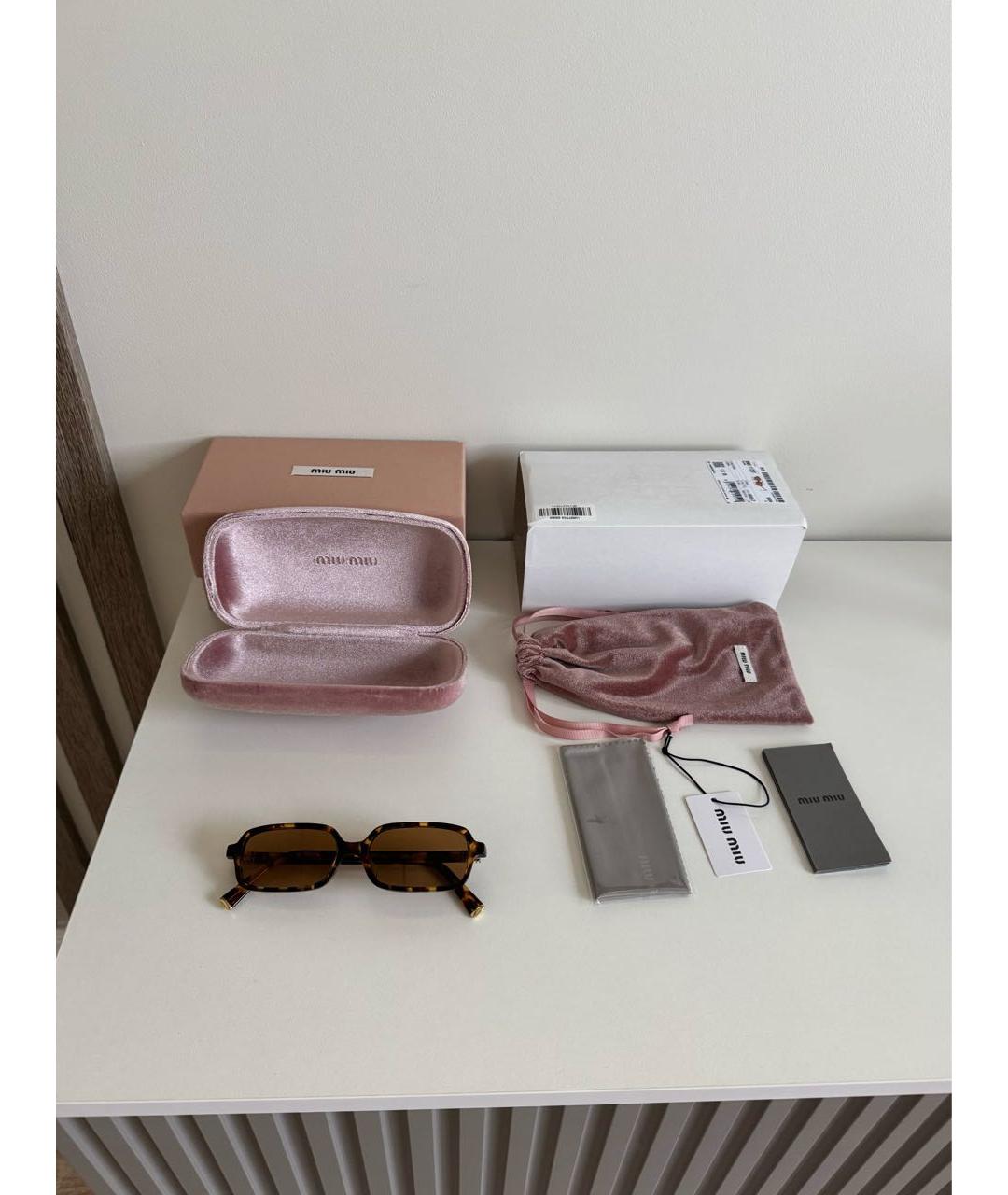 MIU MIU Коричневые пластиковые солнцезащитные очки, фото 2