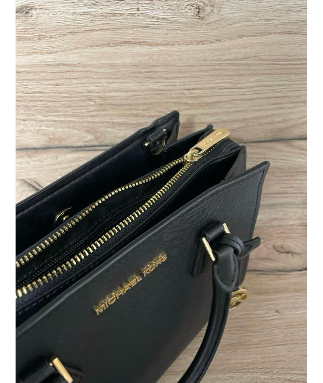 MICHAEL KORS Черная кожаная сумка с короткими ручками, фото 4