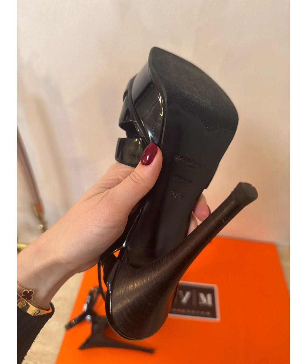 SAINT LAURENT Черные босоножки из лакированной кожи, фото 5