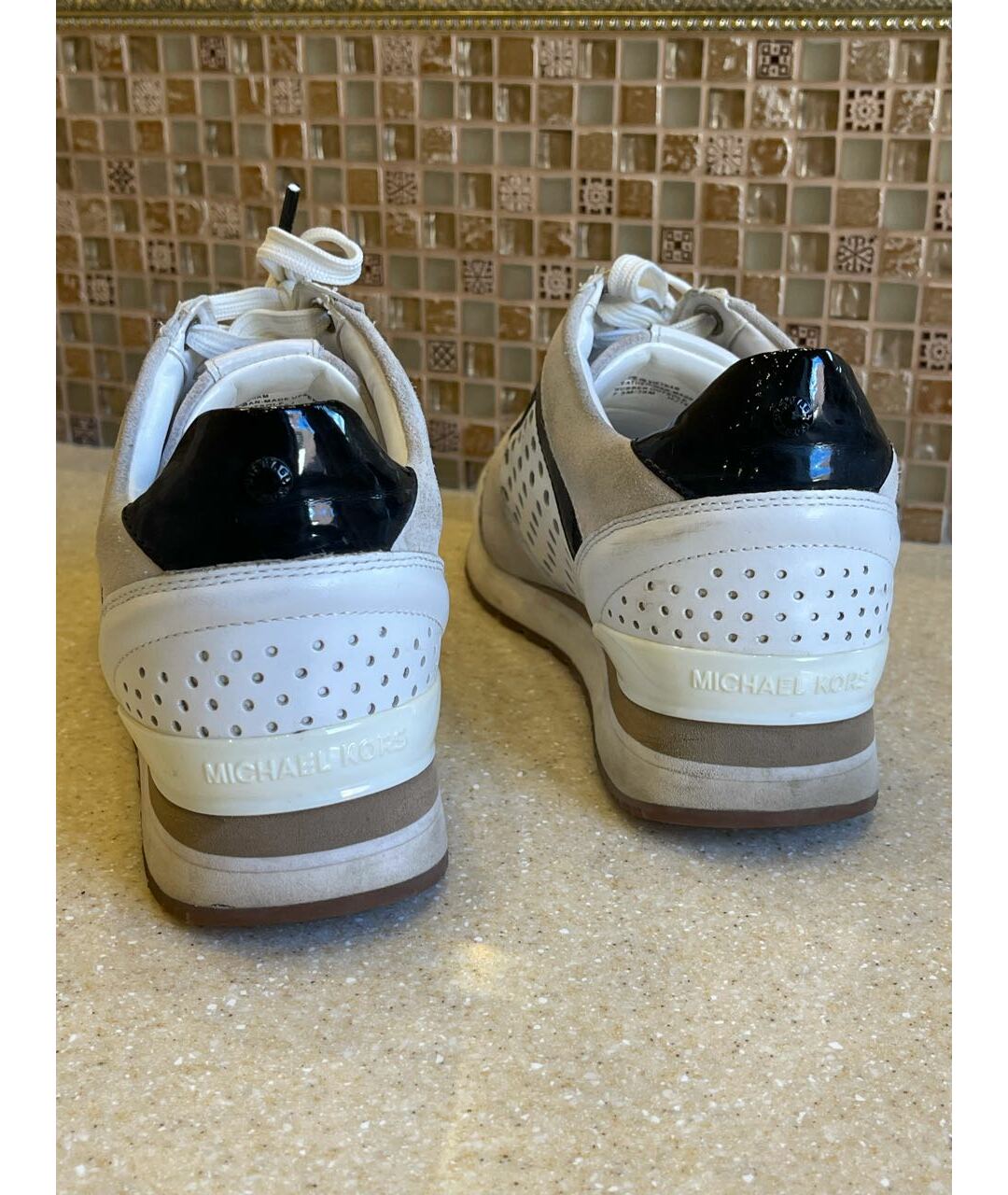MICHAEL KORS Белые кожаные кроссовки, фото 4